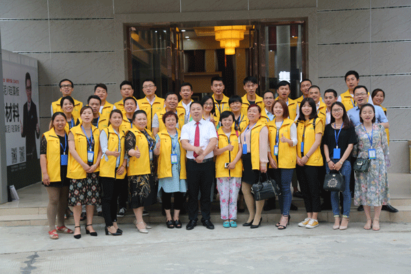 天然居硅藻泥第22期营销培训圆满结业