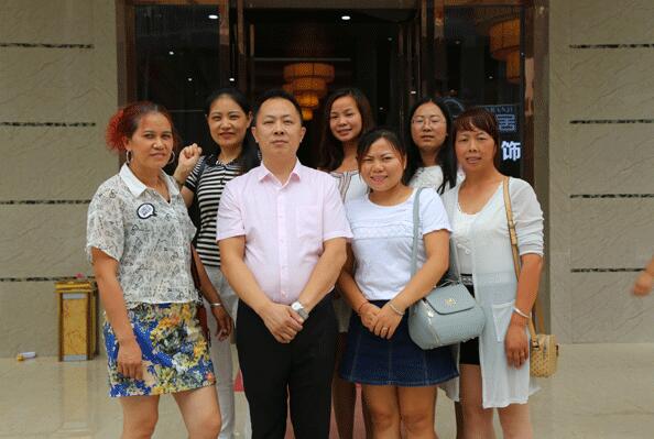 热烈祝贺天然居第十九期营销培训圆满结业